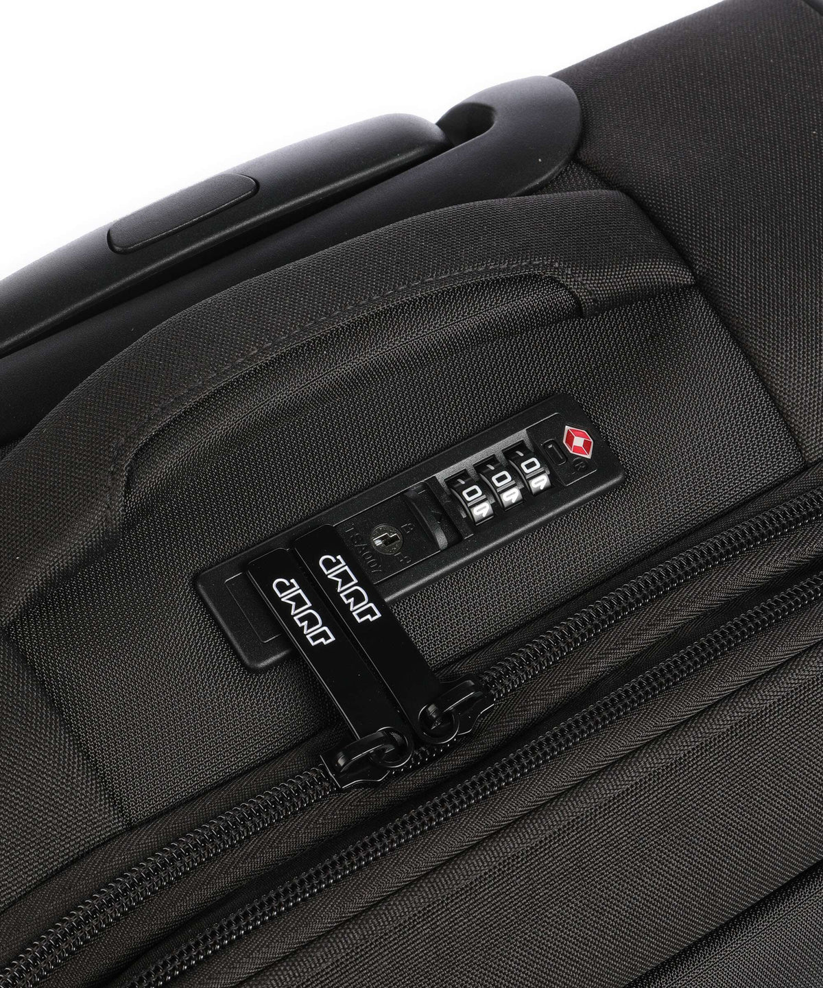 Jump Monthelys Spinner (4 wheels) after dark