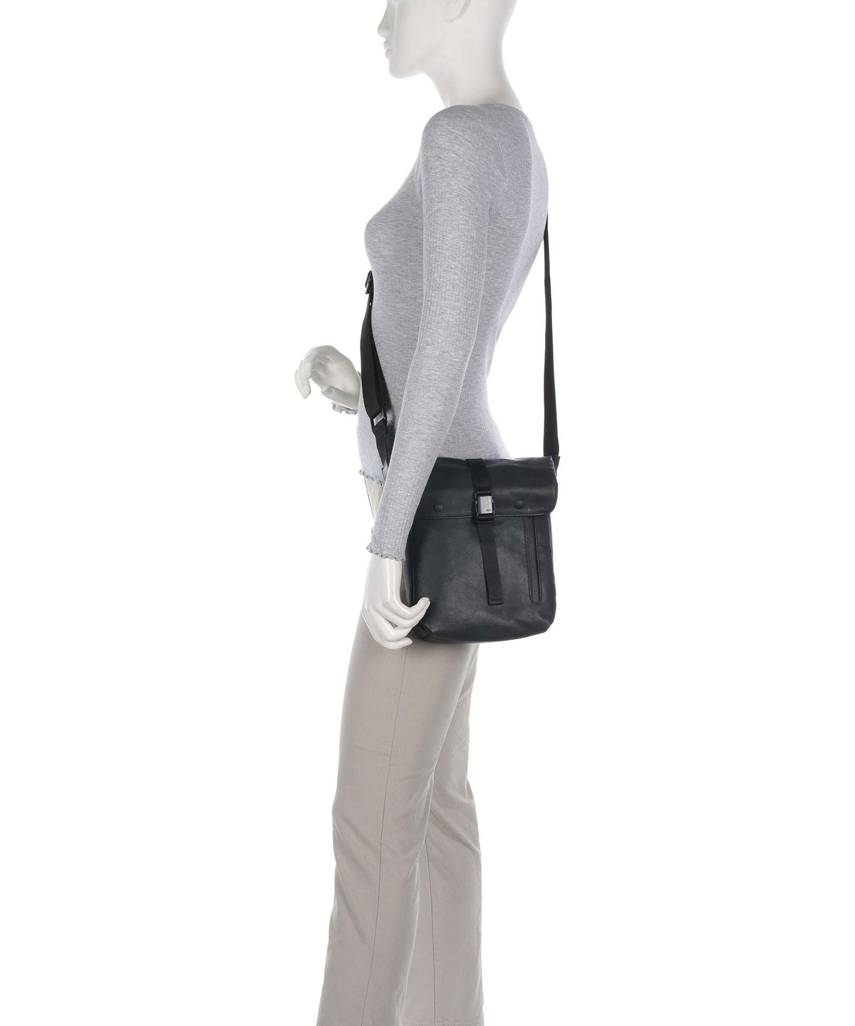 Aunts & Uncles Japan Kuji Crossbody bag black