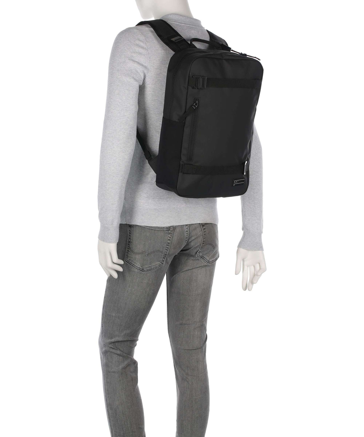 Db 17 Backpack black out