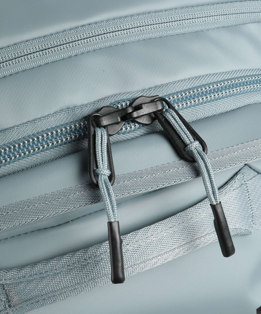 Thule Chasm Travel bag with wheels pond