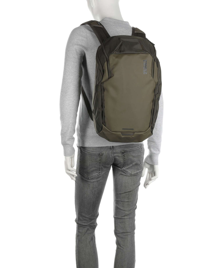 Thule Chasm 26 Backpack darkest blue