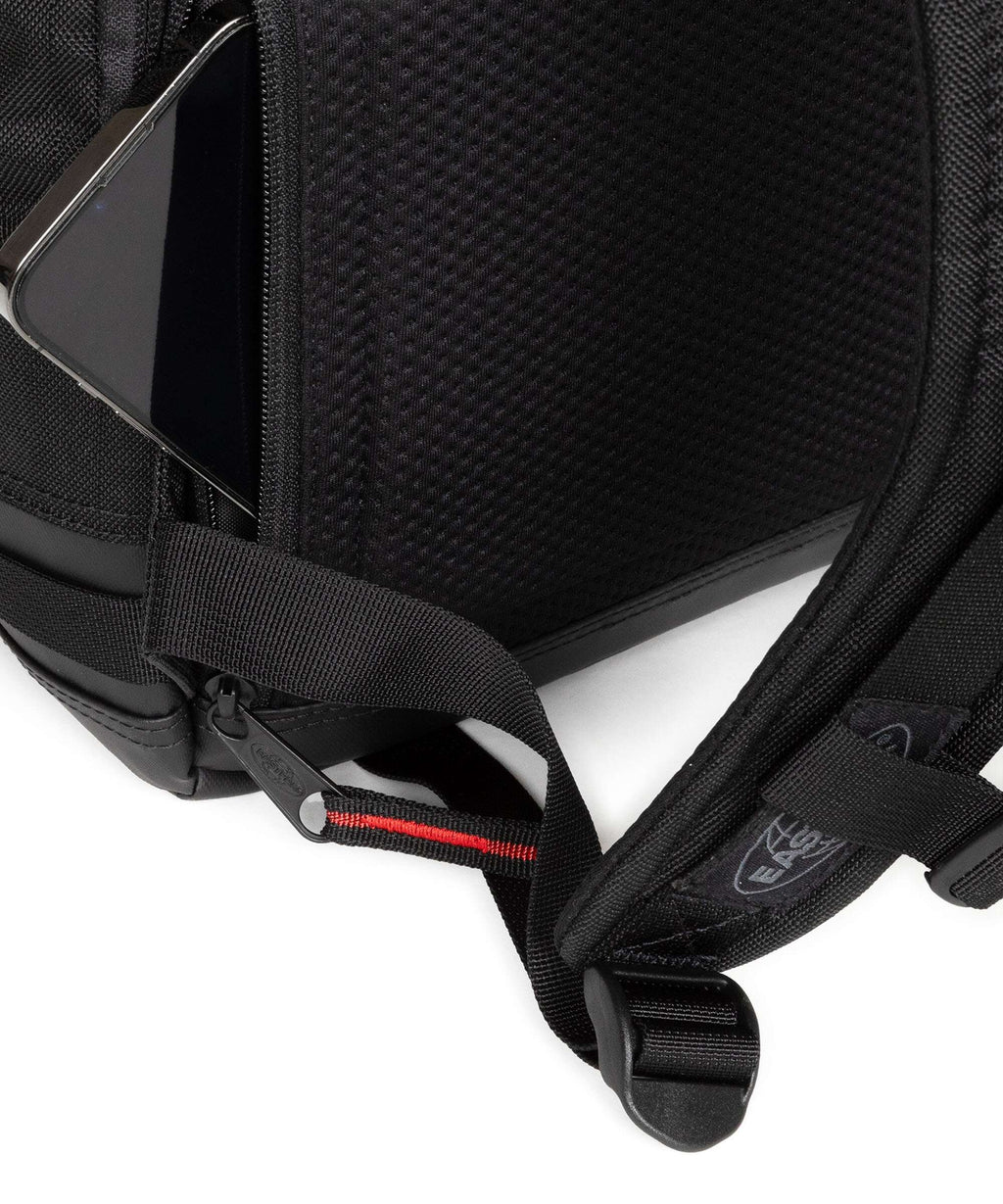 Eastpak Tecum Cnnct Top Backpack rip black