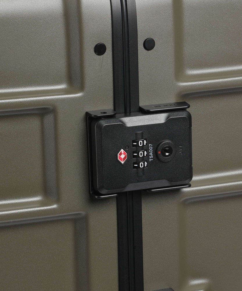 Eastpak Resist'R Case Spinner (4 wheels) army olive