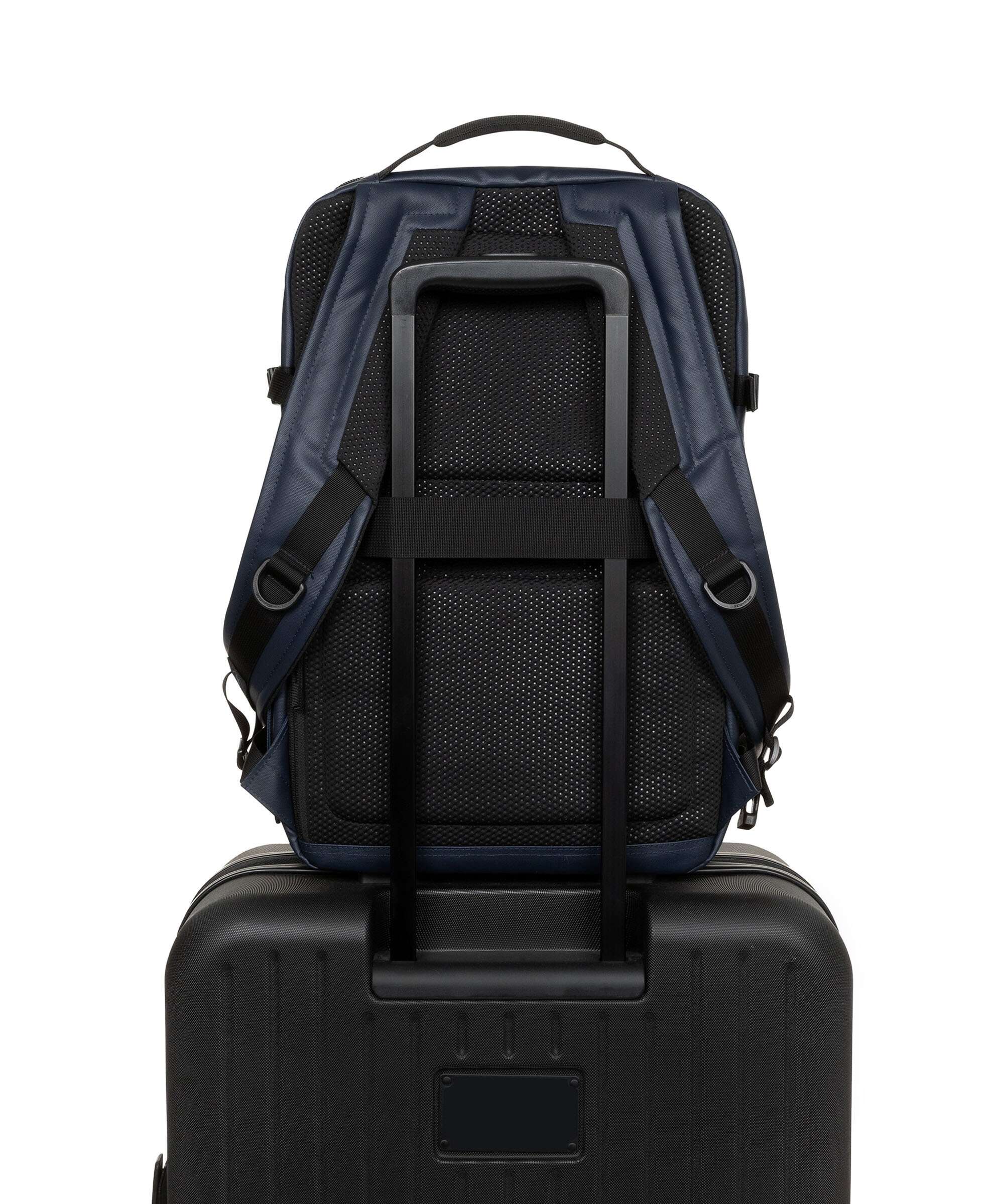 Eastpak Tecum Cnnct M Backpack admiral