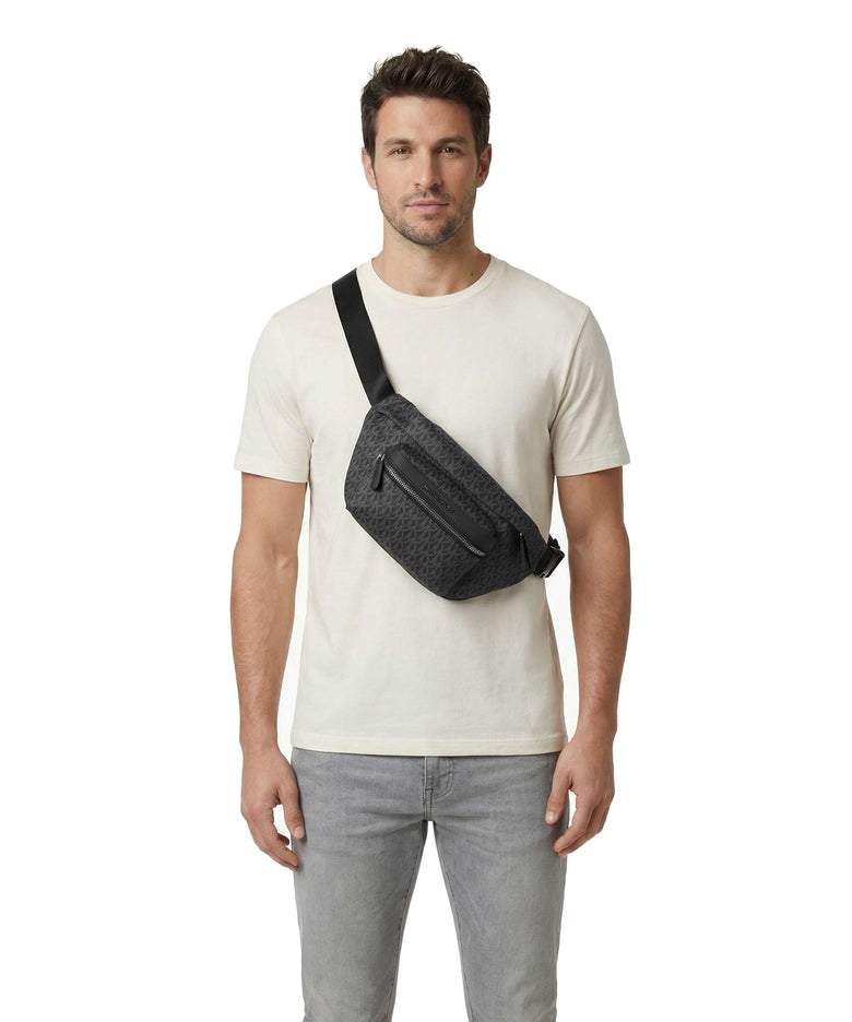 Michael Kors Brooklyn Belt bag black