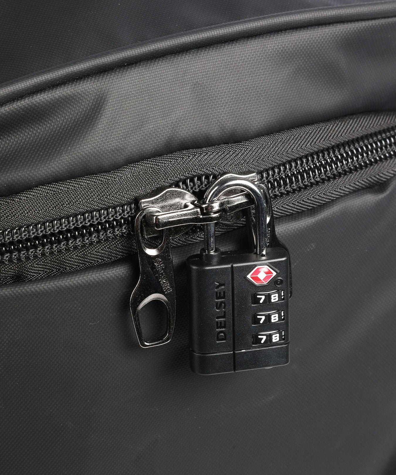 Delsey Paris Raspail Travel bag with wheels schwarz