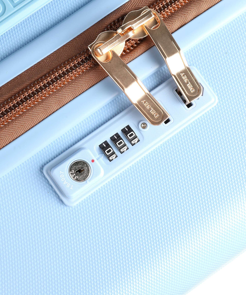 Delsey Paris Freestyle Spinner (4 wheels) himmelblau