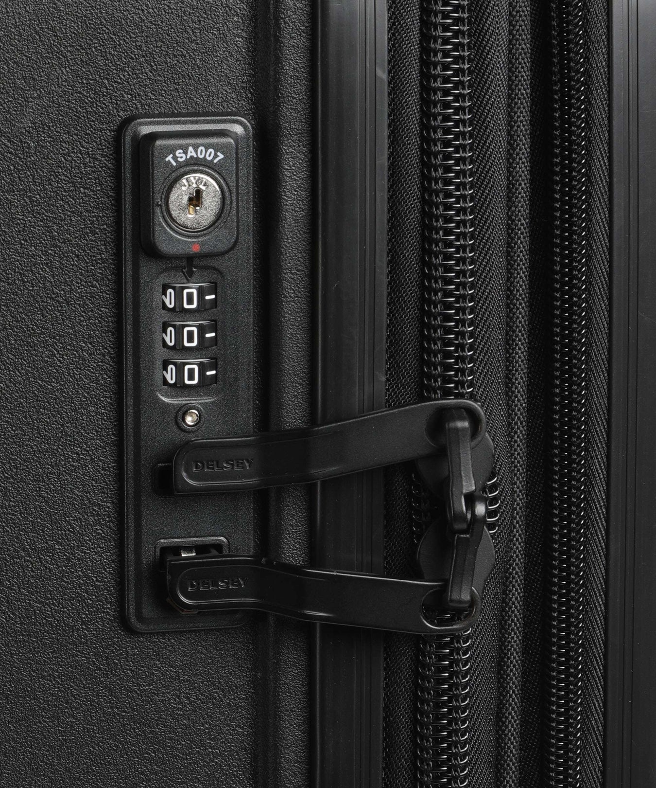 Delsey Paris Belmont Plus Spinner (4 wheels) black