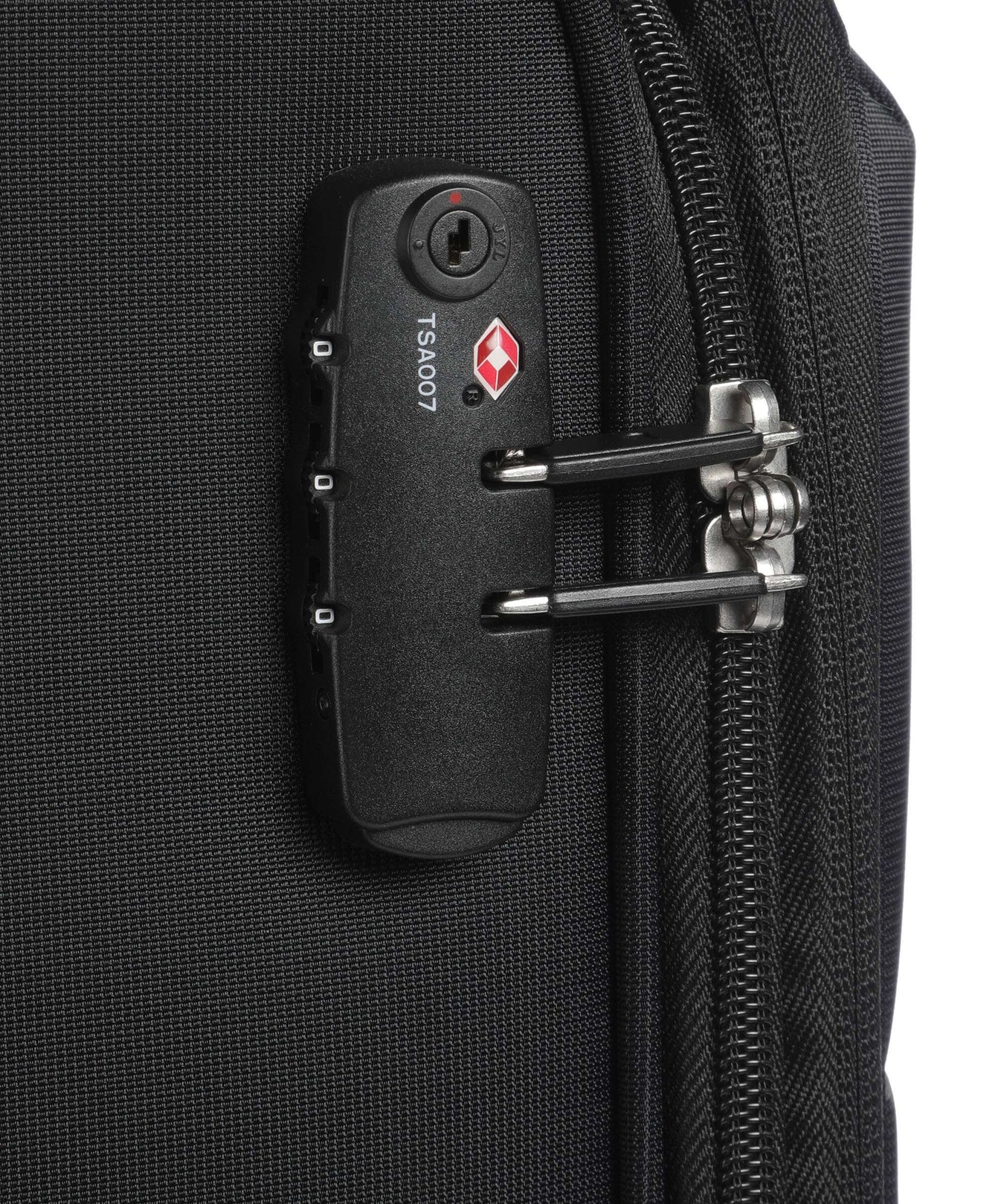 Delsey Paris x United Colors of Benetton CB Spinner (4 wheels) black