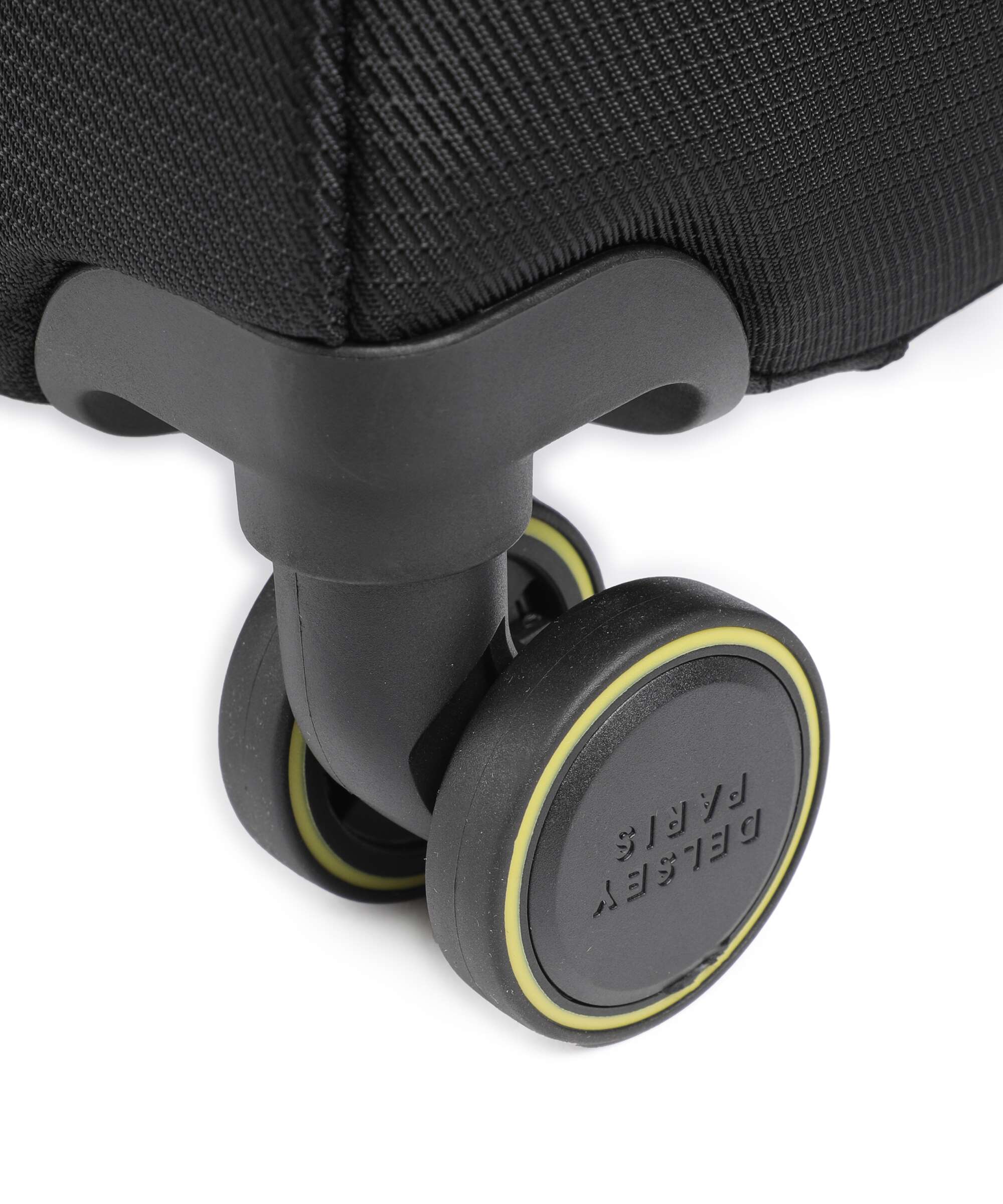 Delsey Paris Montmartre Air 3.0 Spinner (4 wheels) black