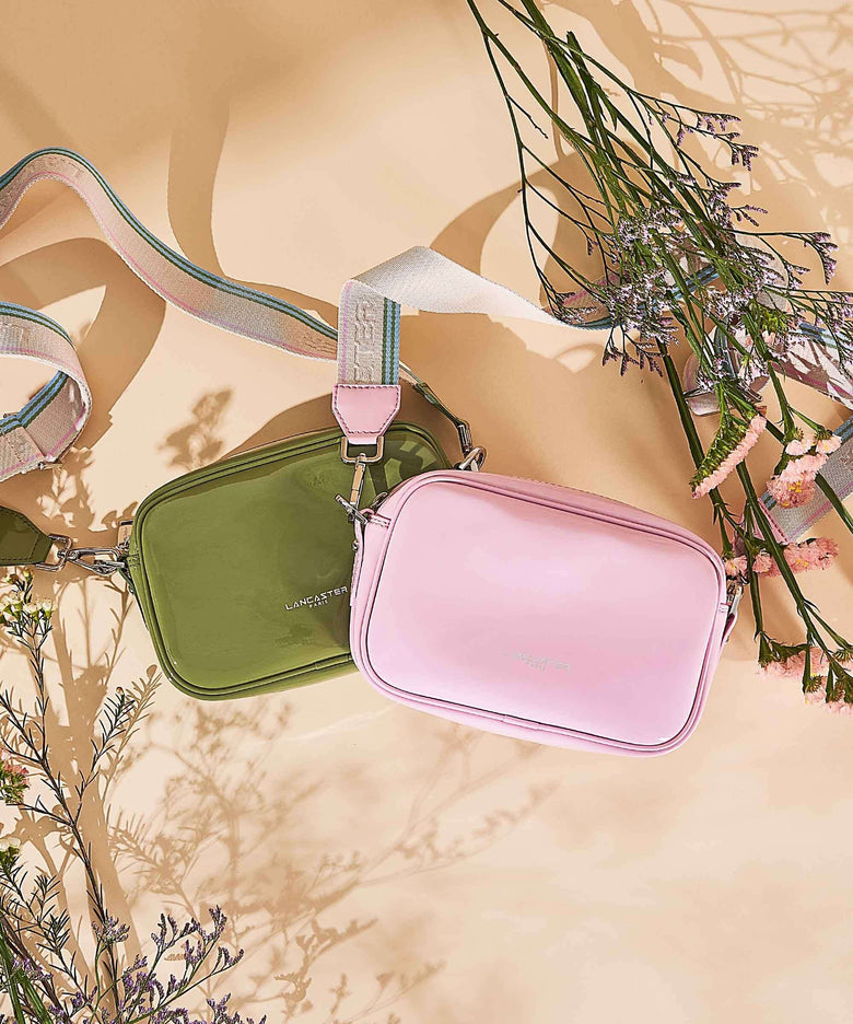 Lancaster Firenze Vernis Crossbody bag rose
