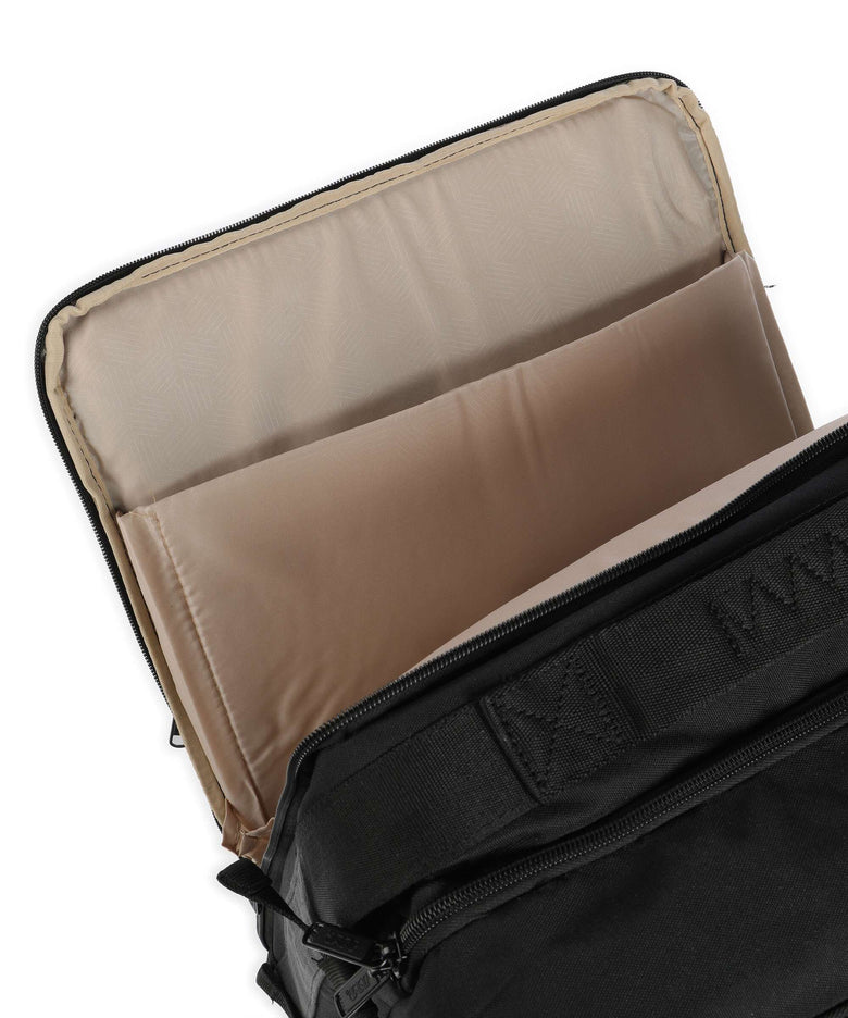 Jump Dunaa S Ryanair Travel backpack noir/black