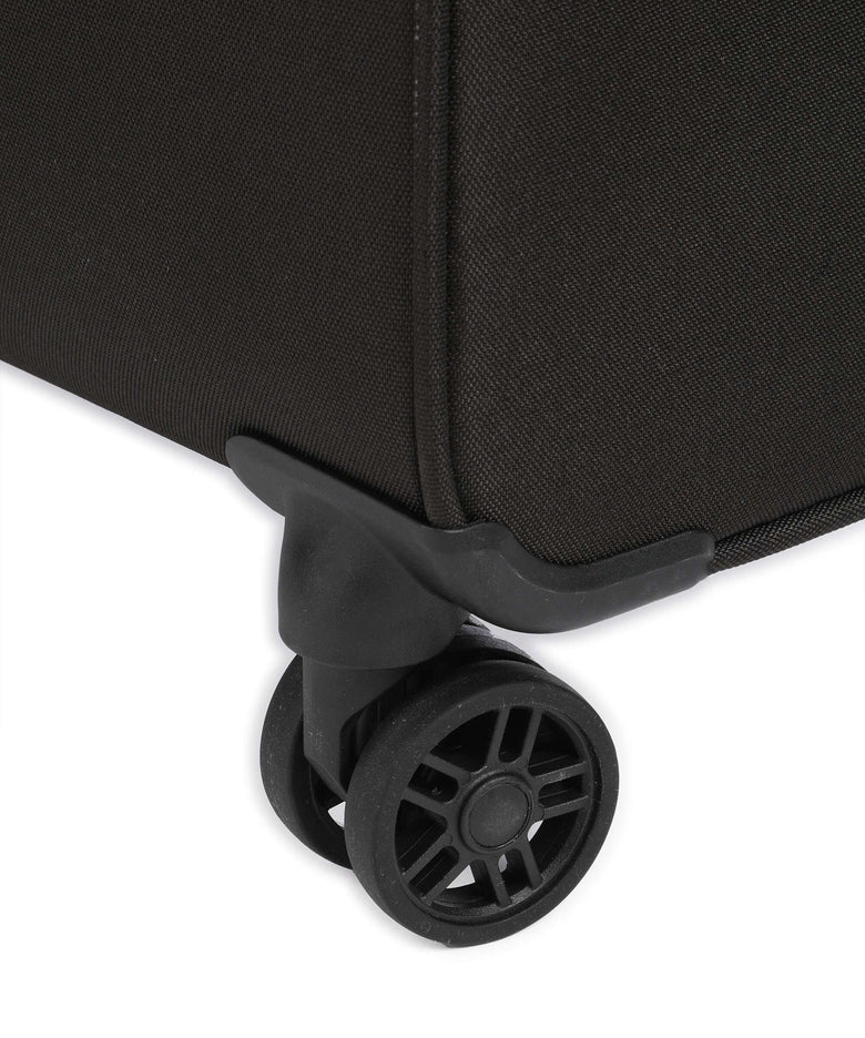 Jump Monthelys Spinner (4 wheels) after dark