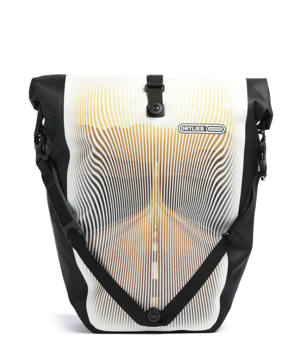 Ortlieb Back-Roller Design 20 Bike pannier route no one
