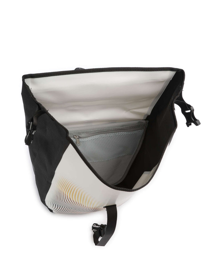 Ortlieb Back-Roller Design 20 Bike pannier route no one