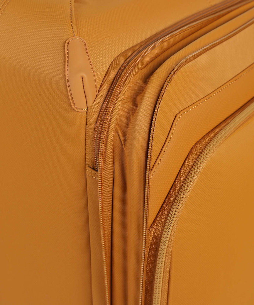 Travelite Priima M Spinner (4 wheels) curry