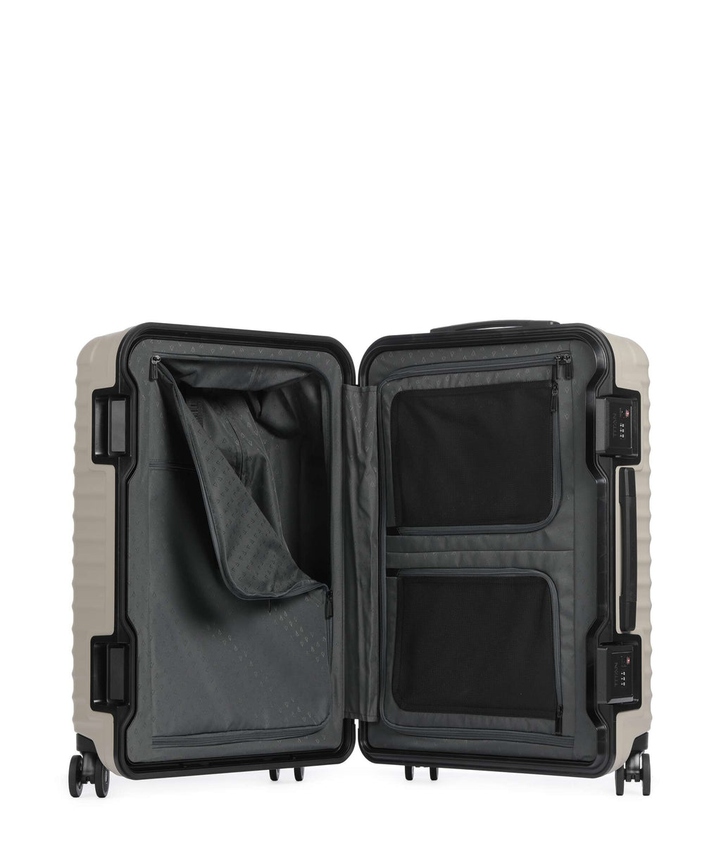 Titan Overseas Spinner (4 wheels) moonstone grey