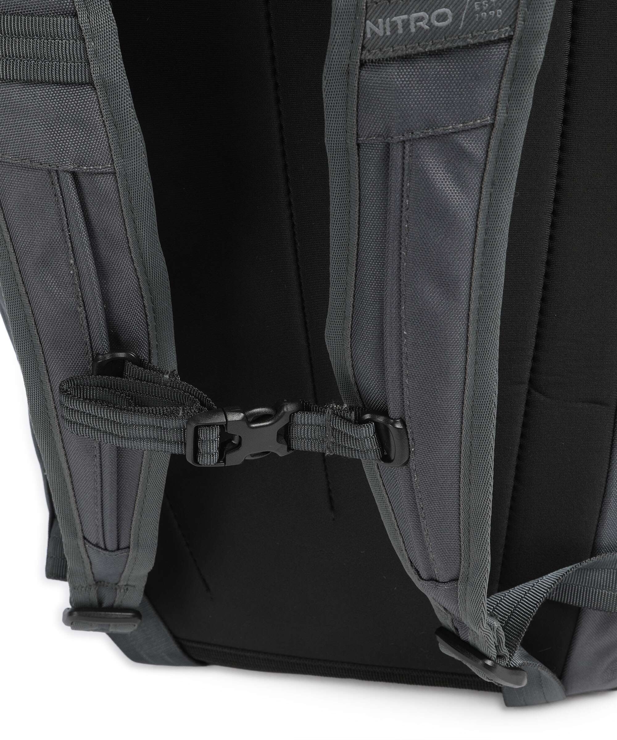 Nitro Cosmo 26 Rolltop backpack graphite