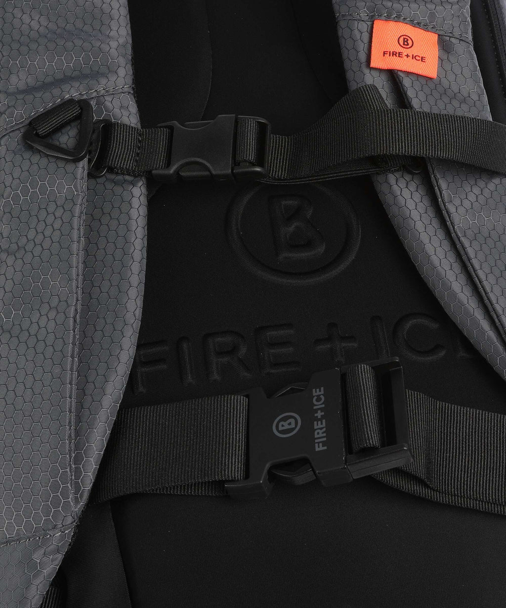 Bogner Park City Ive Rolltop backpack bleached sand