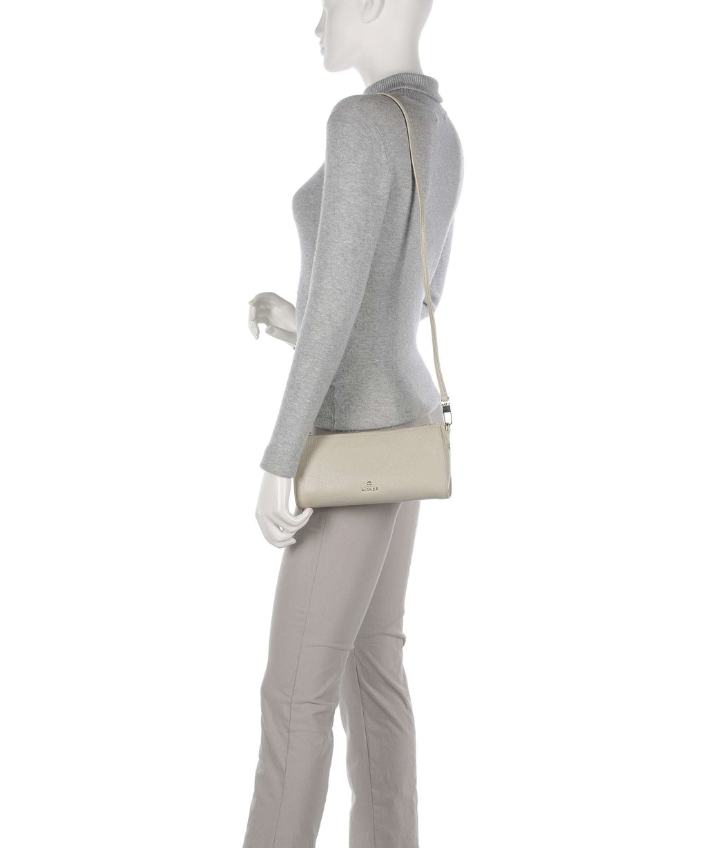 Aigner Ivy S Shoulder bag pearl white