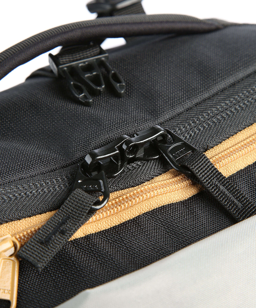 Vaude Mundo 38 Carry-On Travel backpack black