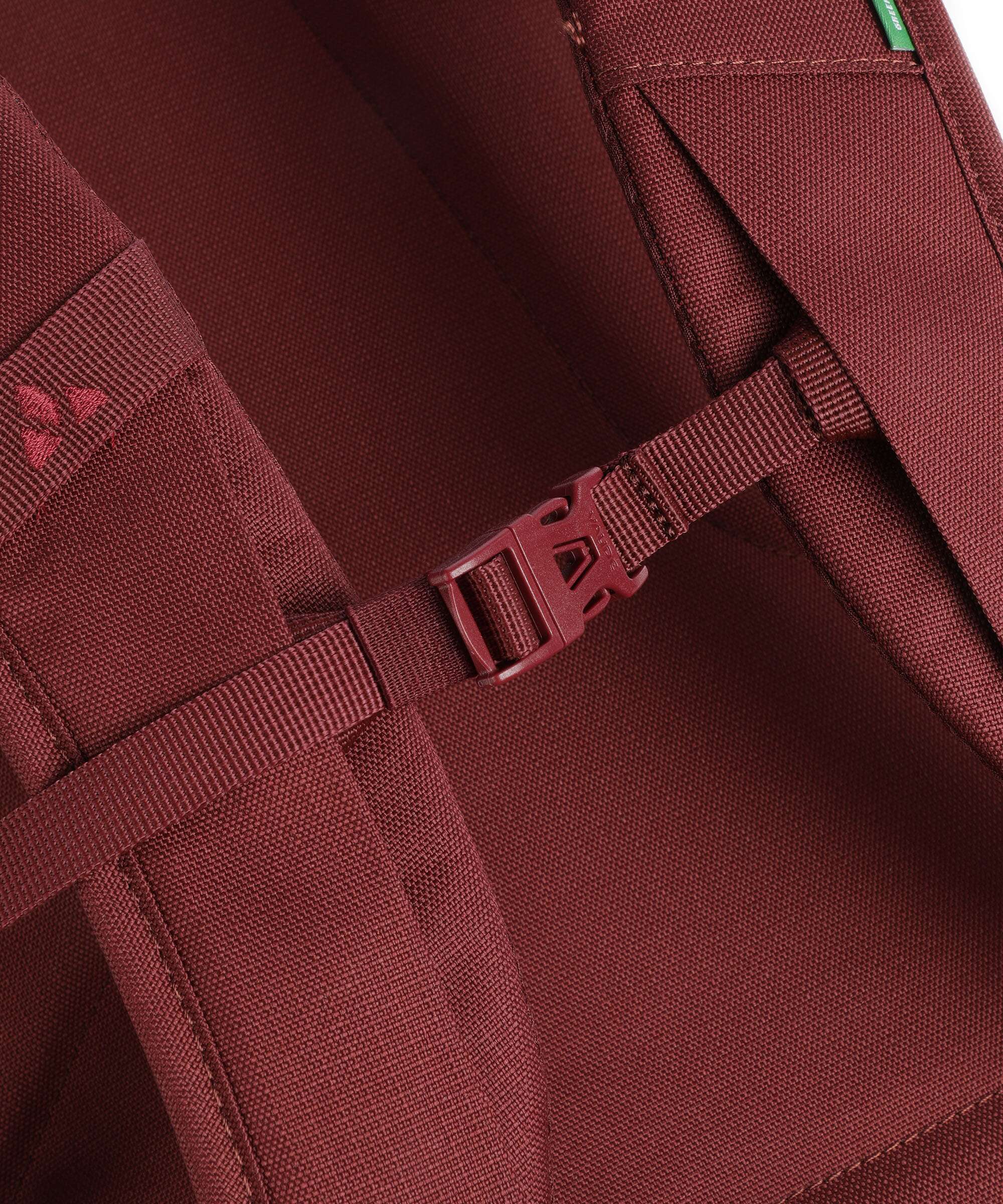 Vaude Okab II Rolltop backpack dark cherry