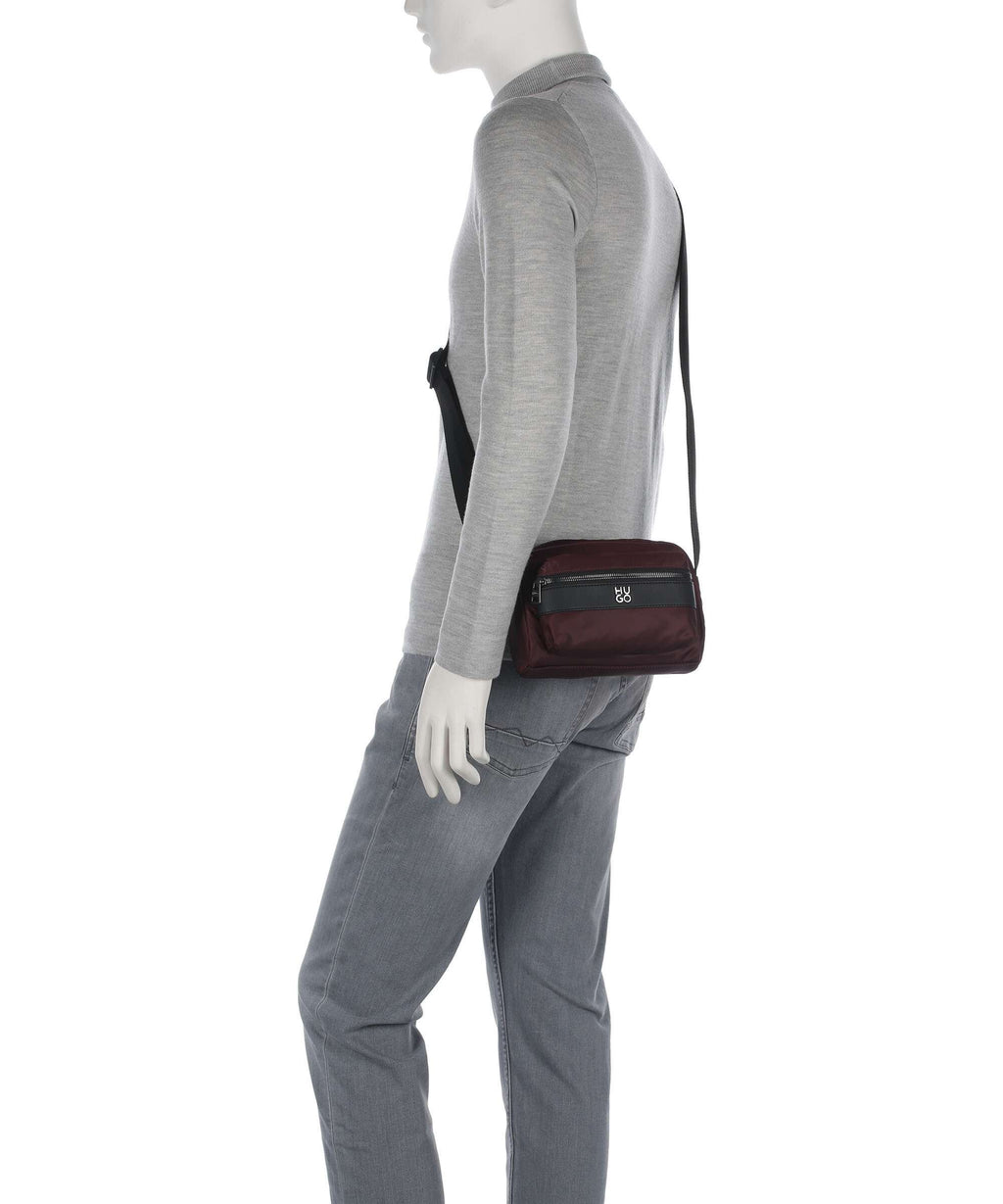 Hugo Quantic Crossbody bag open brown