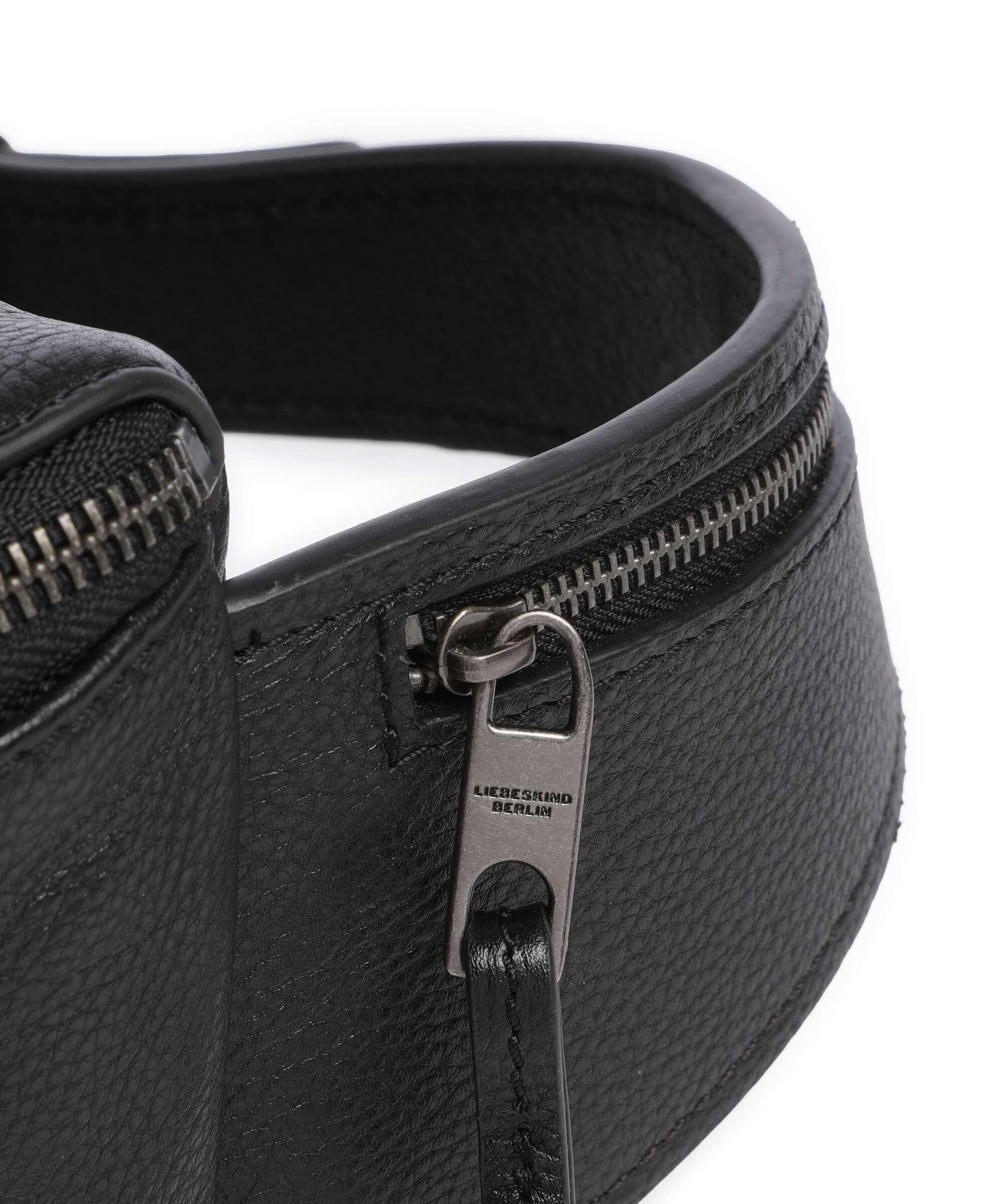 Liebeskind Hera Small Pebble S Belt bag black