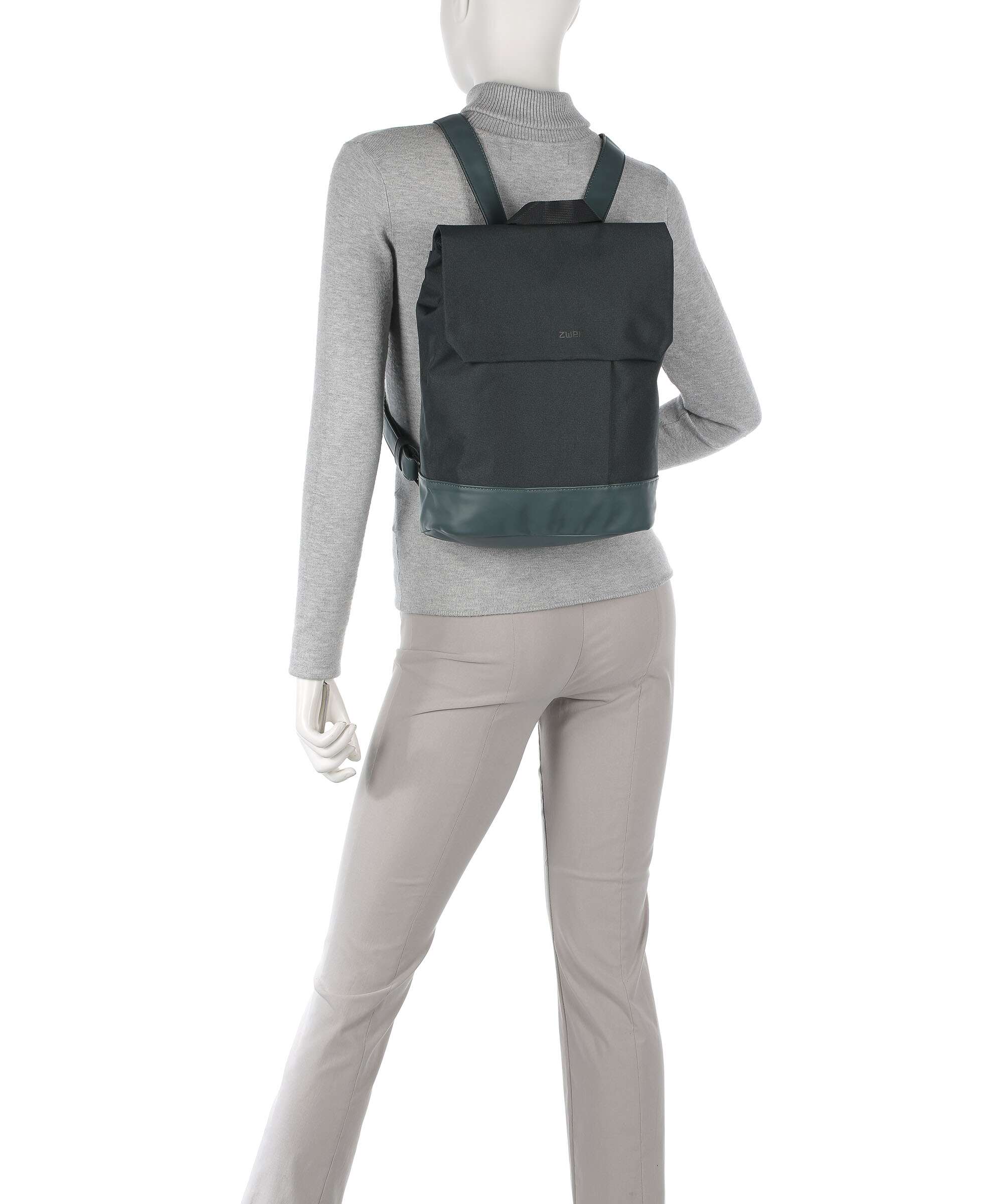 Zwei Benno BE130 Backpack pine