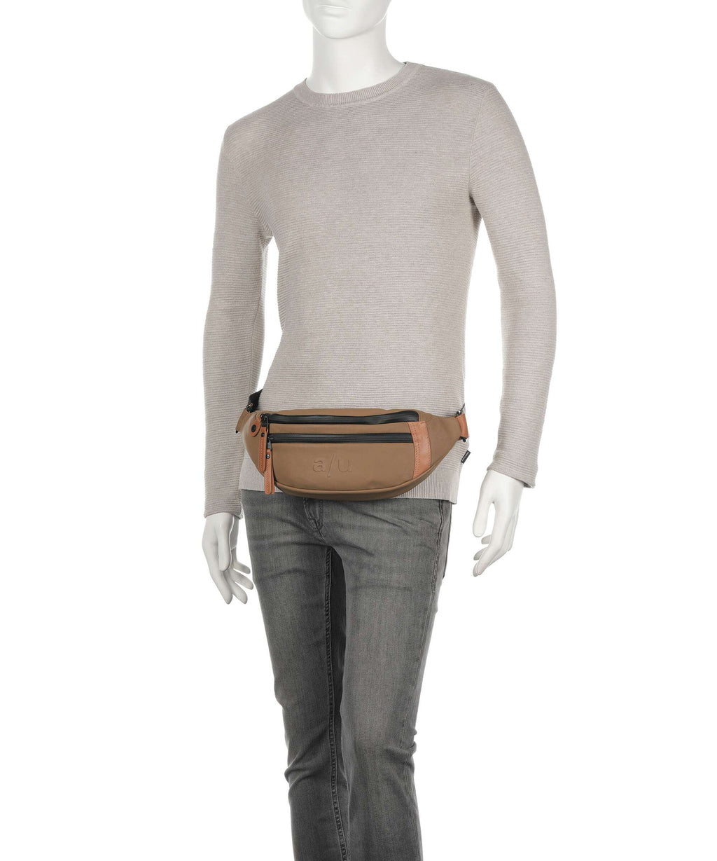 Aunts & Uncles Japan Ichikawa Fanny pack tapir