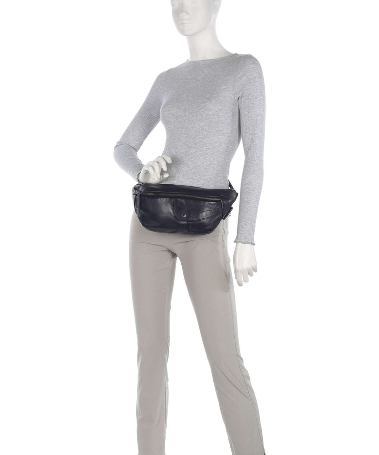 Aunts & Uncles Guerilla Gardeners Reese Belt bag tap shoe