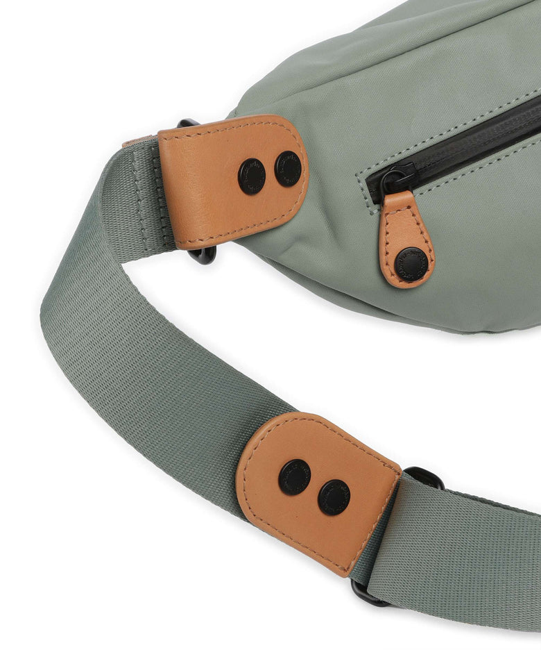 Aunts & Uncles Japan Ichikawa Fanny pack sage green