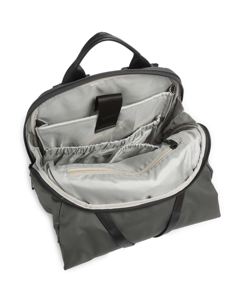Aunts & Uncles Japan RE Tama Rolltop backpack volcanic ash
