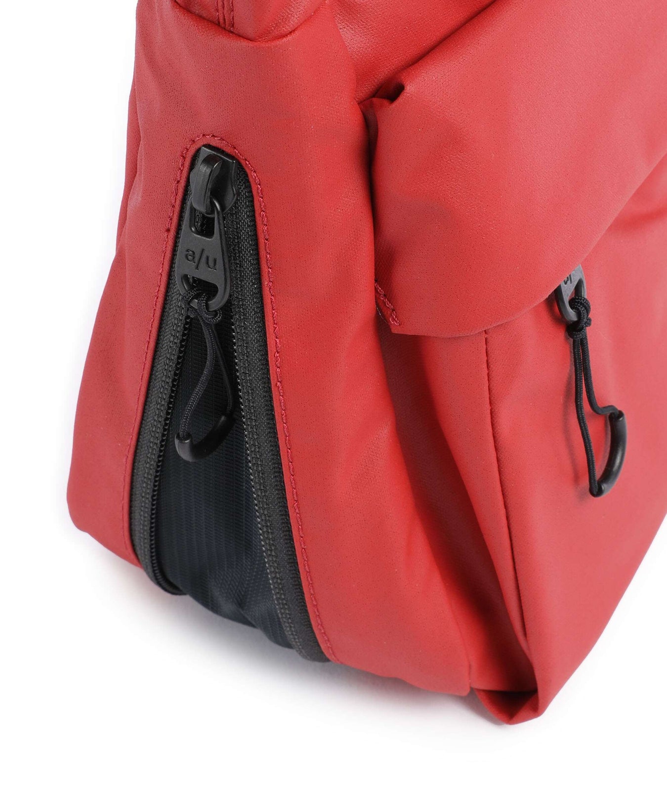 Aunts & Uncles Japan Lite Nanuki Crossbody bag red