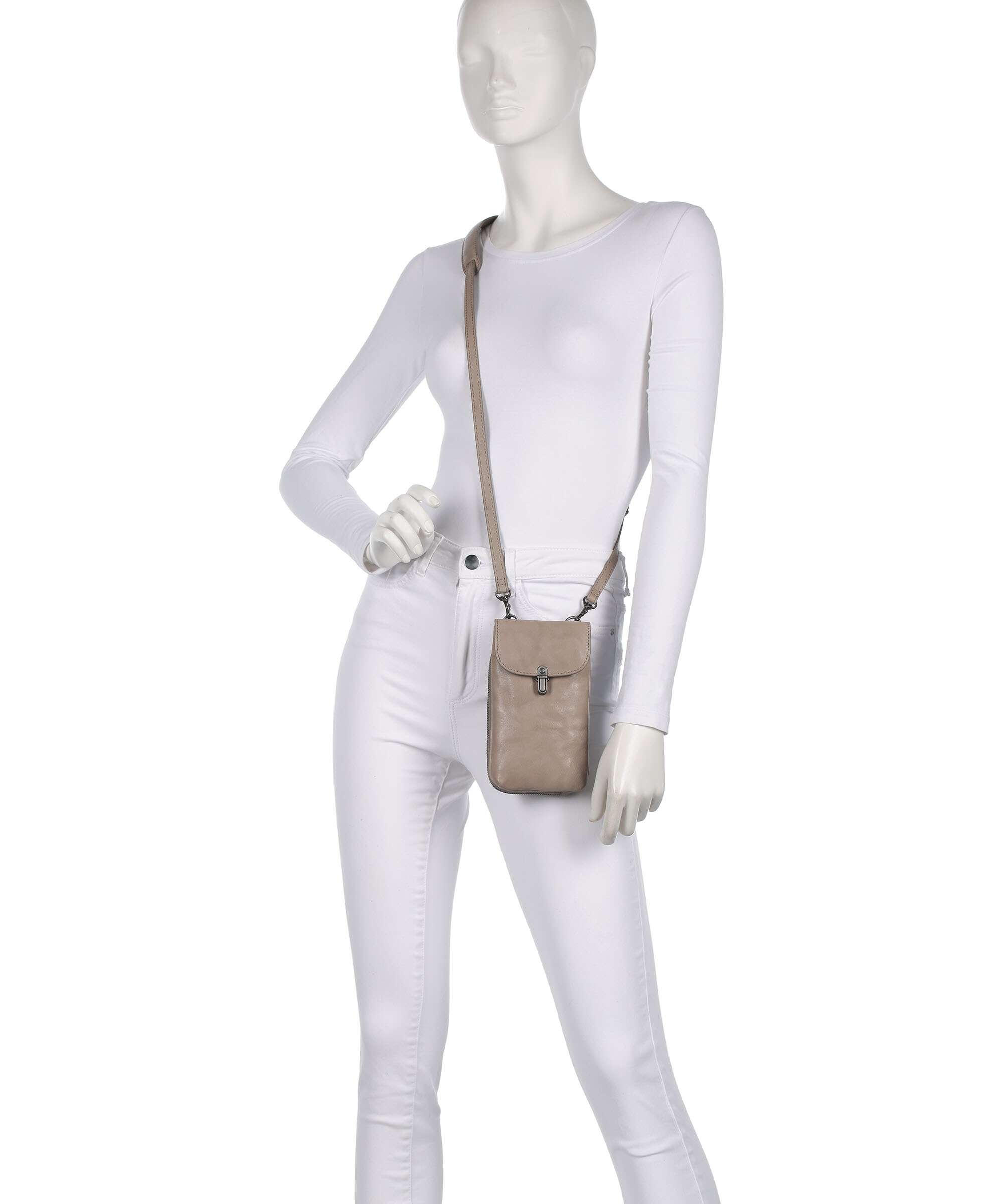 Aunts & Uncles Grandma's Luxury Club Mrs. Lemon Twist Phone bag roasted cashew