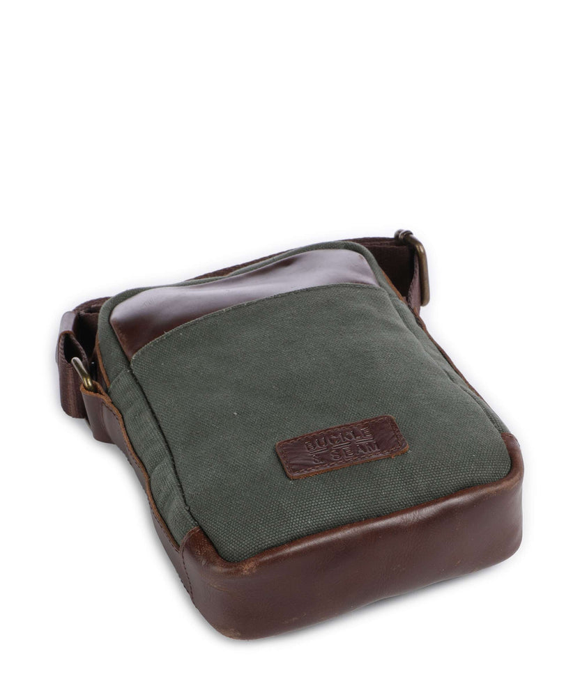 Buckle & Seam Runner Crossbody bag green
