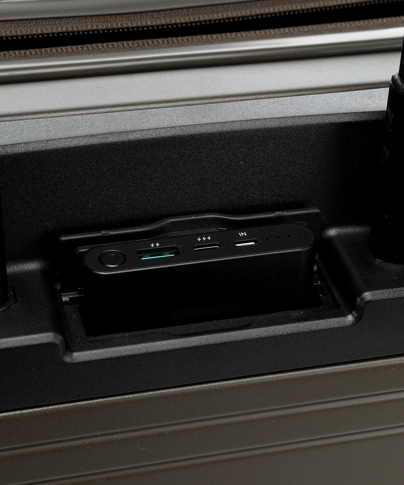 Horizn Studios H5 Smart Spinner (4 wheels) dark olive