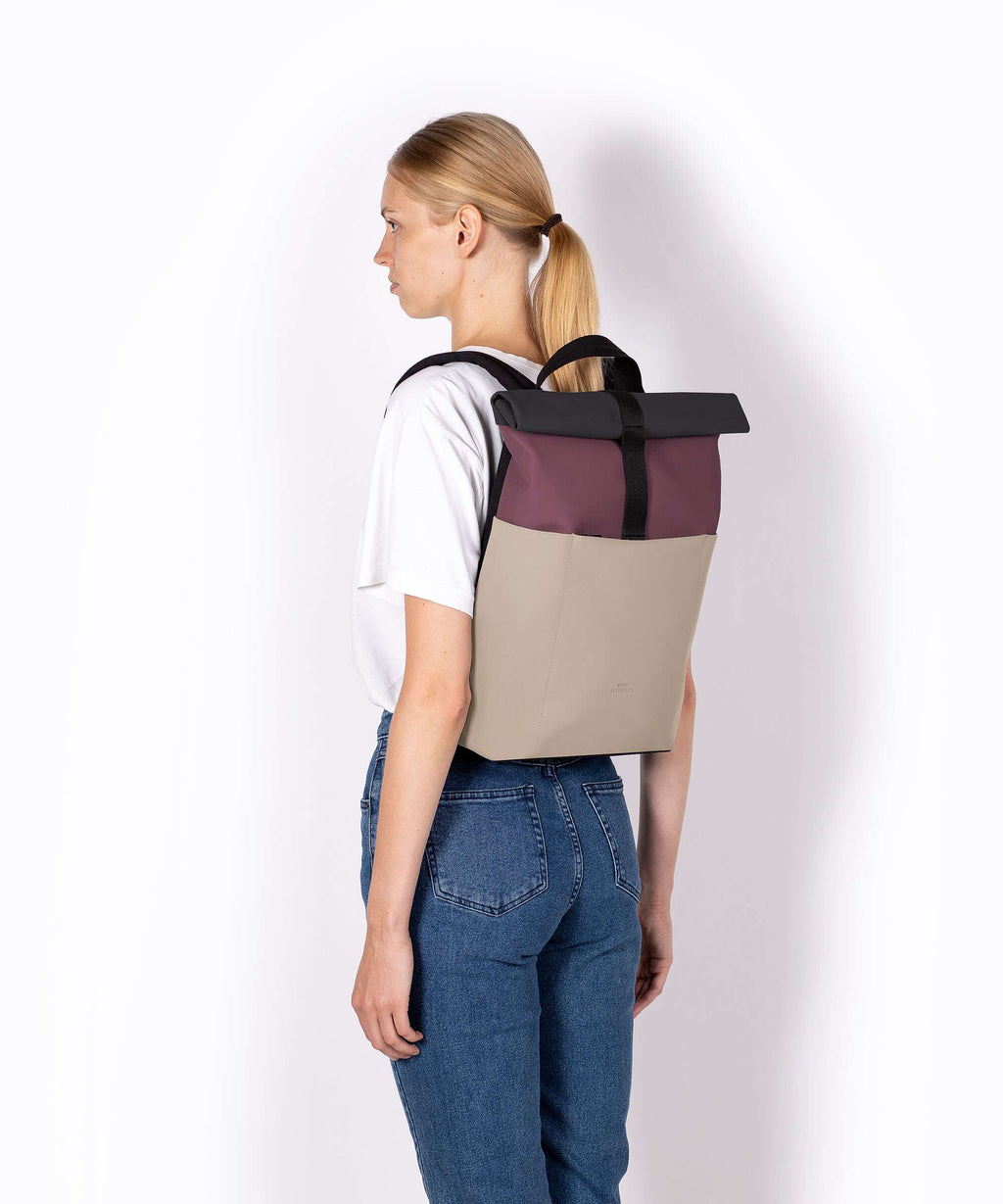 Ucon Acrobatics Lotus Hajo Mini Rolltop backpack rose