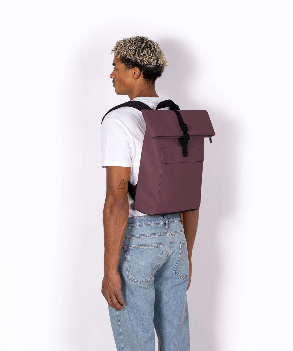 Ucon Acrobatics Lotus Jasper Mini Rolltop backpack rose/dark rose