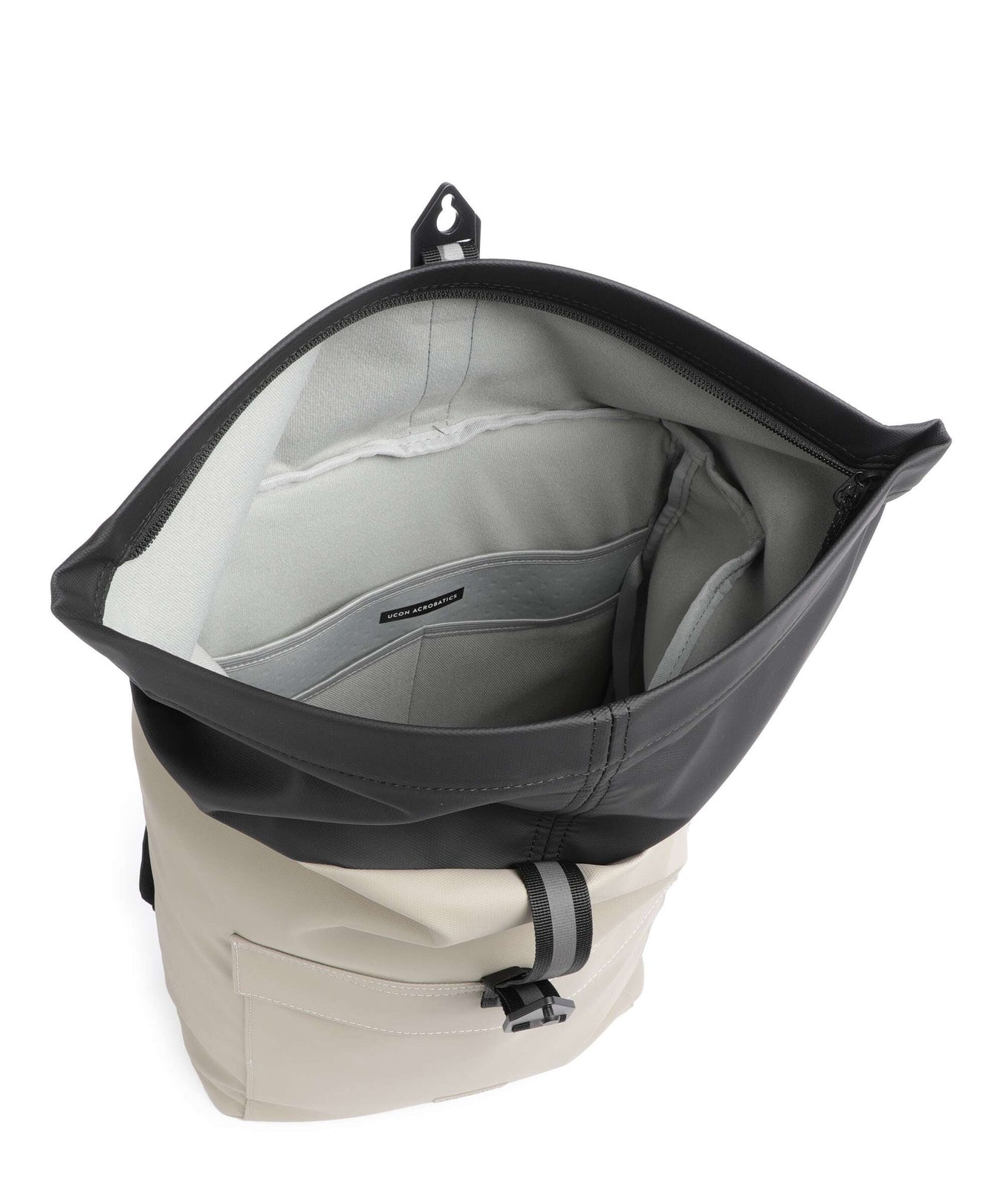 Ucon Acrobatics Aloe Jannik Medium Rolltop backpack sand/black