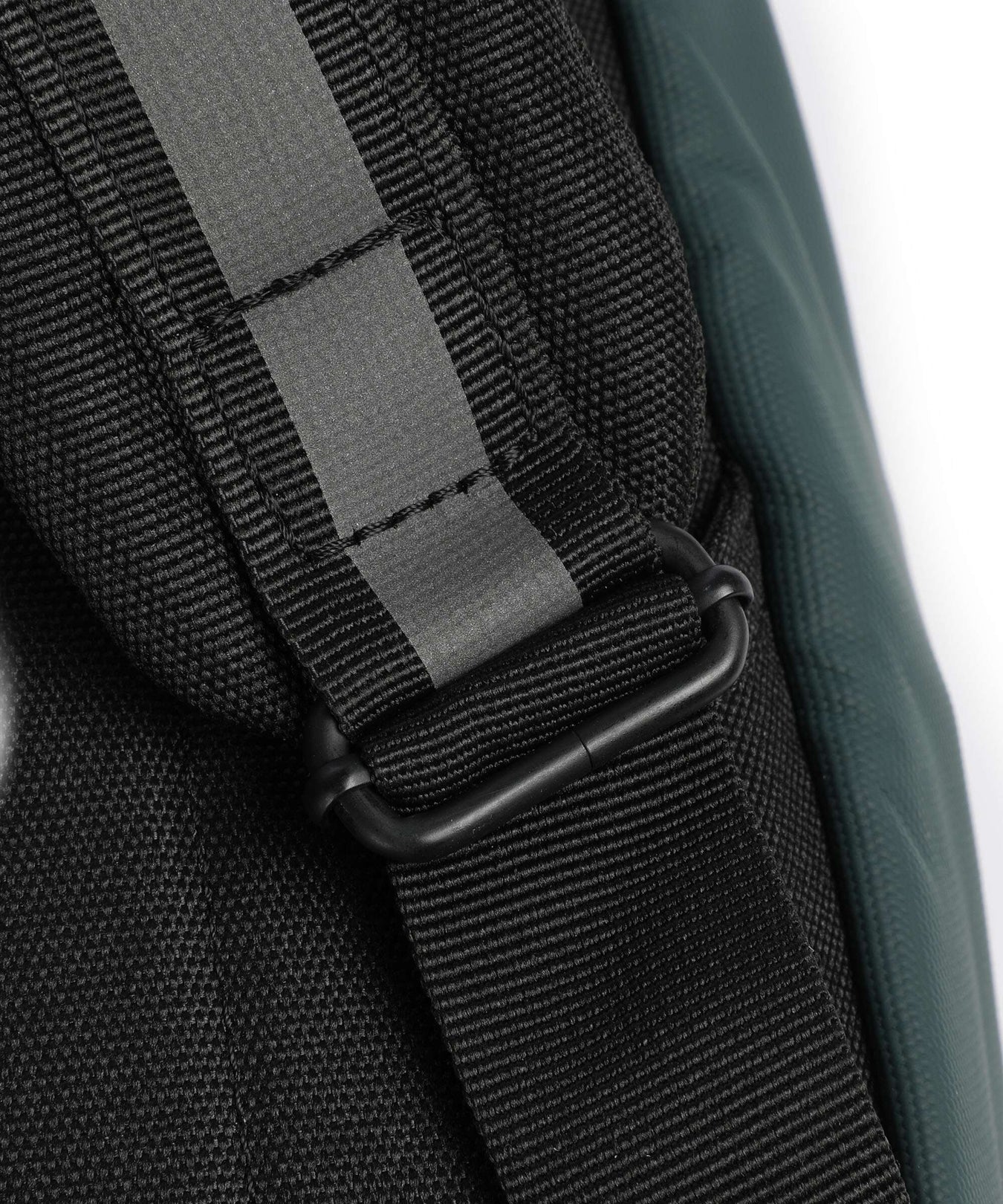 Ucon Acrobatics Aloe Jasper Medium Rolltop backpack forest