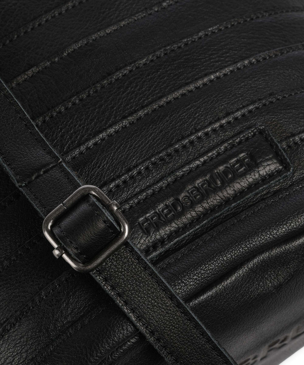 FredsBruder Bestseller Gürtelinchen Crossbody bag black