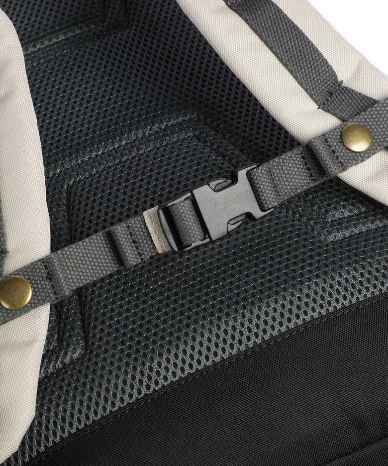 Doughnut Reborn Paratrooper Backpack stone/wine