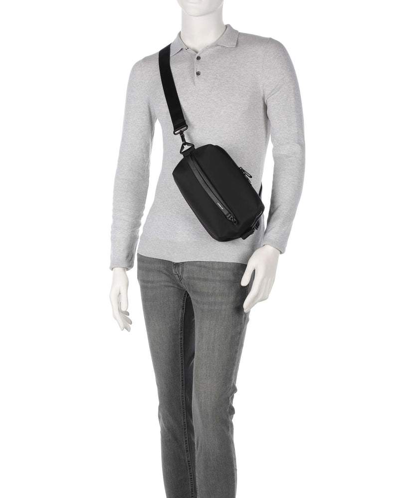 Côte&Ciel Ens Crossbody bag black