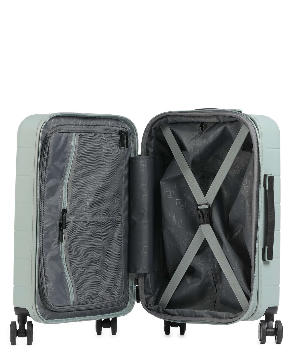 American Tourister Novastream Spinner (4 wheels) nomad green