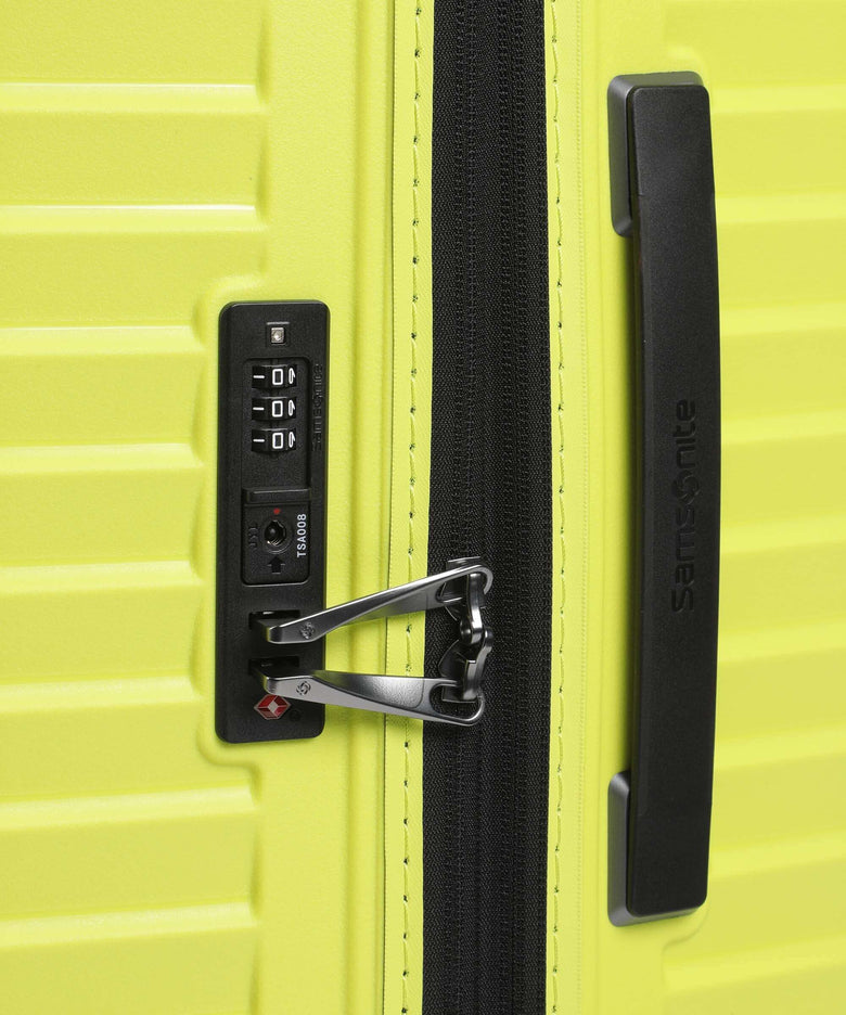 Samsonite Intuo Spinner (4 wheels) lime