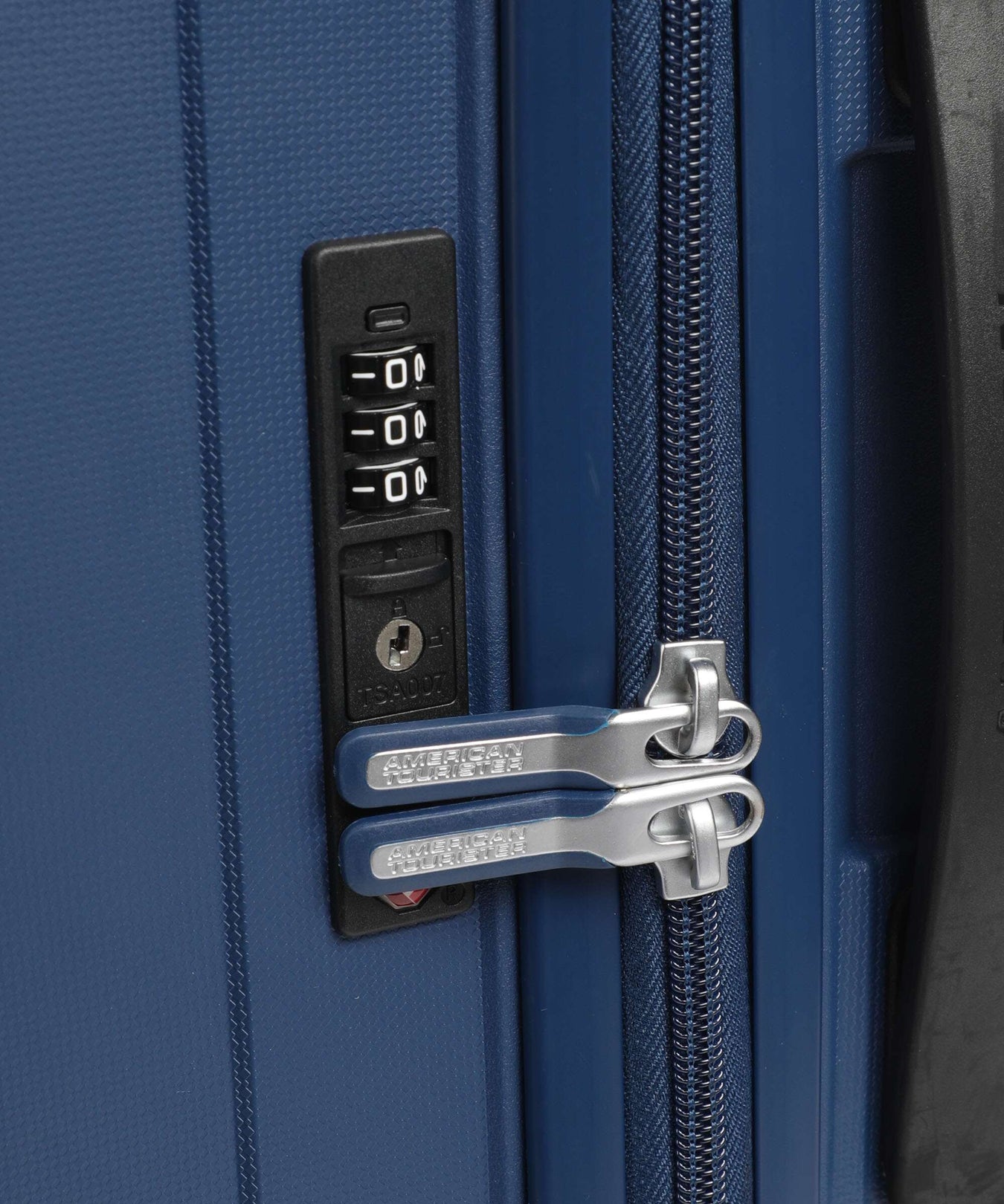 American Tourister Rejoy Spinner (4 wheels) navy blue