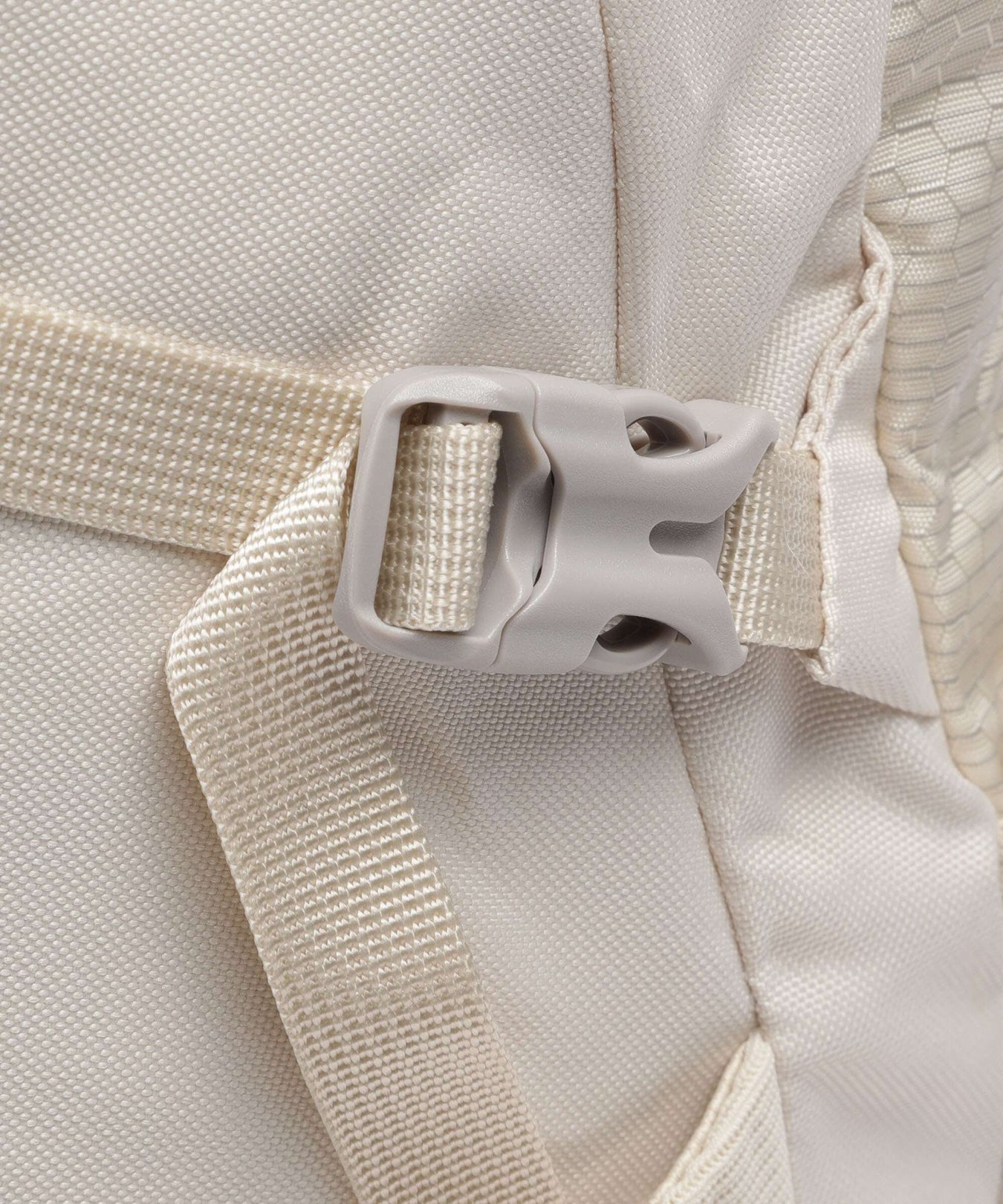 Gregory Nano 20 Hiking backpack chalk white