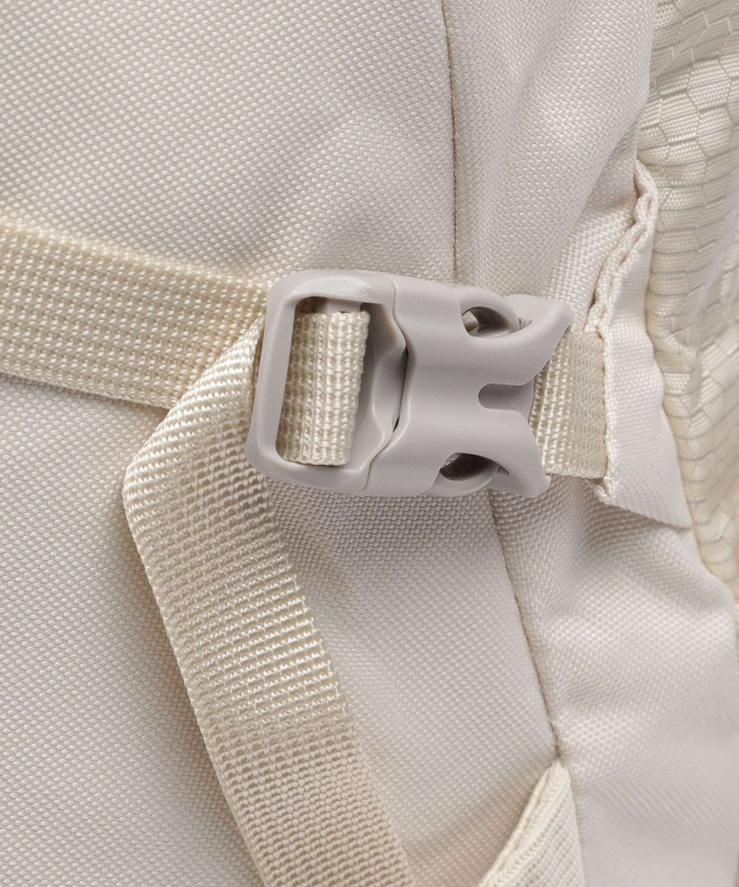 Gregory Nano 20 Hiking backpack chalk white