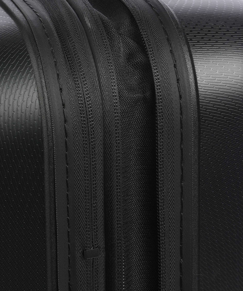 American Tourister Dashpop Disney Spinner (4 wheels) iron man